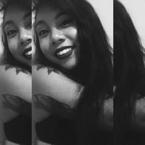 Meet your Posher, Miriam